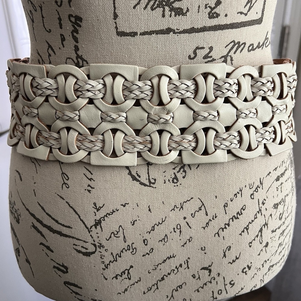 Fina Firenze Woven Leather Elasticized Stretch‎ Belt Medium Cream Boho Western